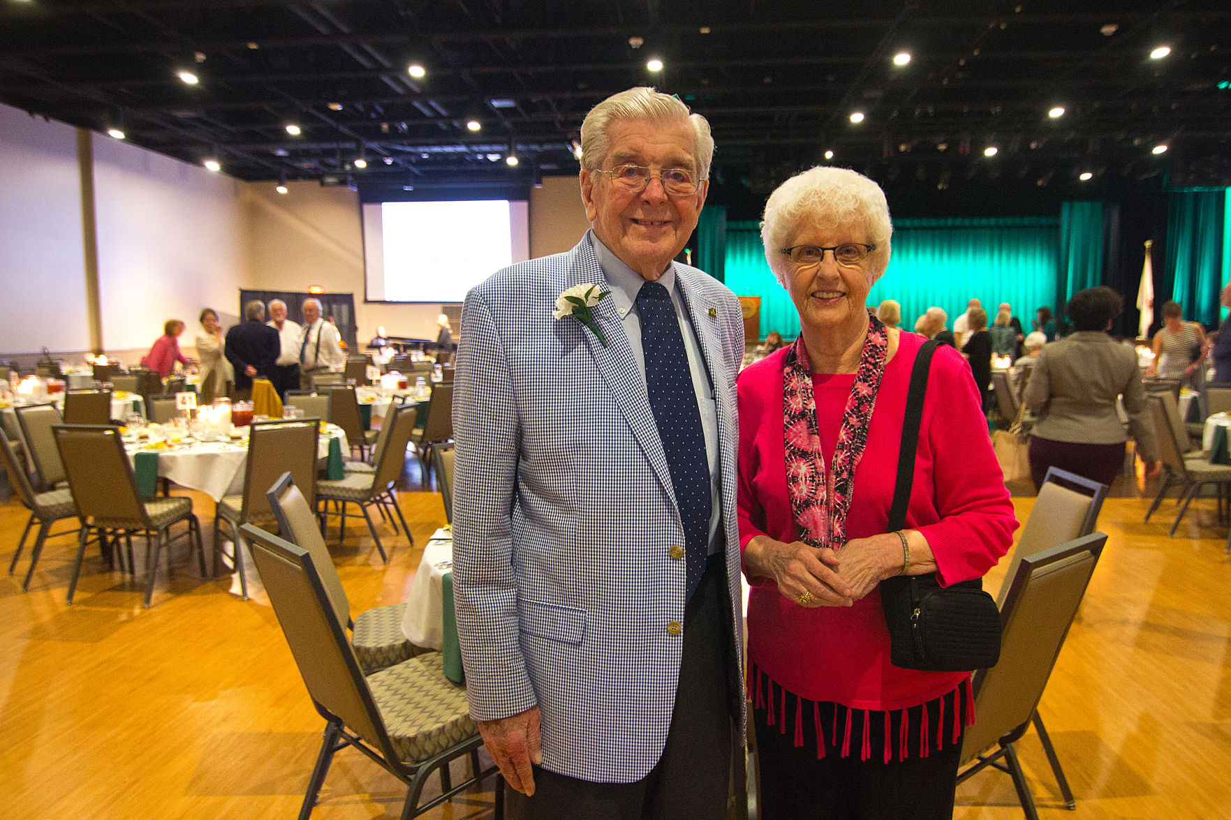 Dave Ashbrook, Marge Smith